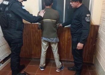 Villa Bonita: agredió a su familia, lo arrestaron y le secuestraron una escopeta