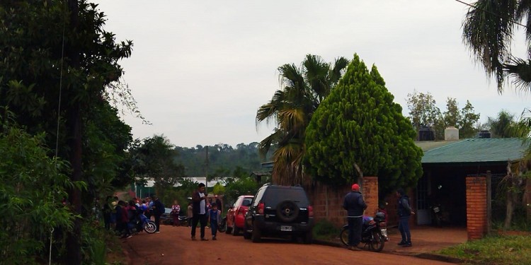 CONCENTRACIÓN. Manifestantes realizan una protesta en Caraguatay.