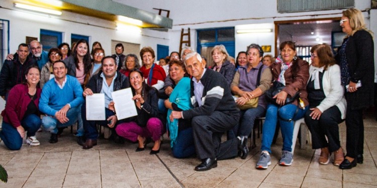 ACCESIBILIDAD. La Universidad Popular de Misiones brindará todos los materiales necesarios para realizar las capacitaciones.