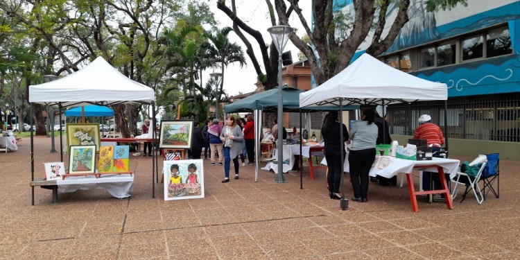 FERIA. Emprendedoras expondrán sus productos en el cuarto tramo de la Costanera.