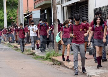 “Hay disparidad en las instancias efectivas de revinculación escolar”