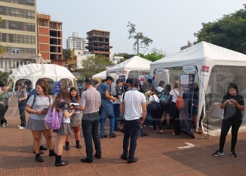 Miles de estudiantes visitaron la Expo Universitaria para decidir sobre su futuro académico