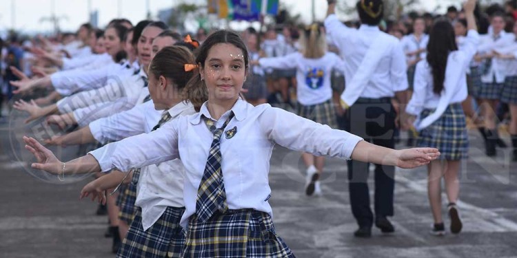 Galería: los estudiantes pusieron toda la alegría y el ritmo en la costanera