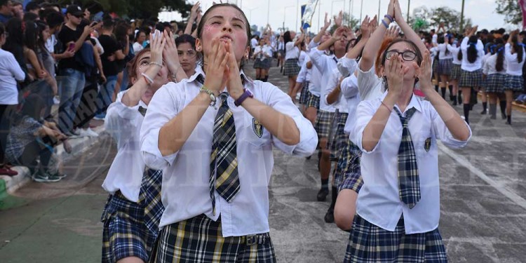 Galería: los estudiantes pusieron toda la alegría y el ritmo en la costanera