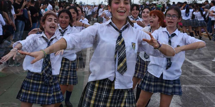 Galería: los estudiantes pusieron toda la alegría y el ritmo en la costanera