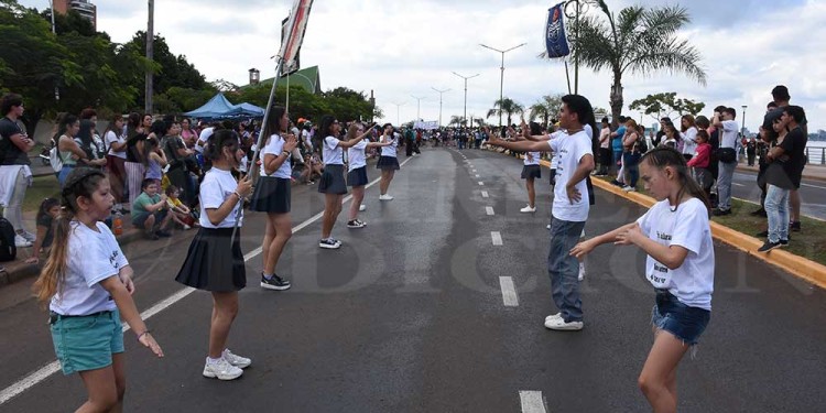 Galería: los estudiantes pusieron toda la alegría y el ritmo en la costanera