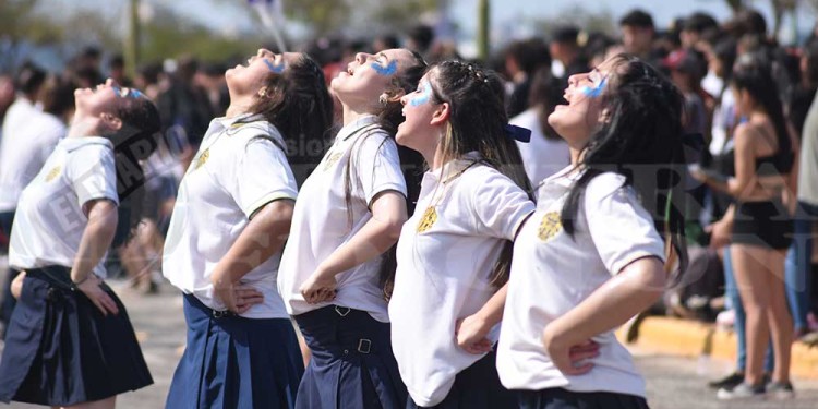 Galería: los estudiantes pusieron toda la alegría y el ritmo en la costanera
