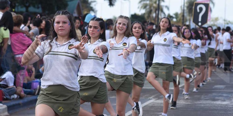 Galería: los estudiantes pusieron toda la alegría y el ritmo en la costanera