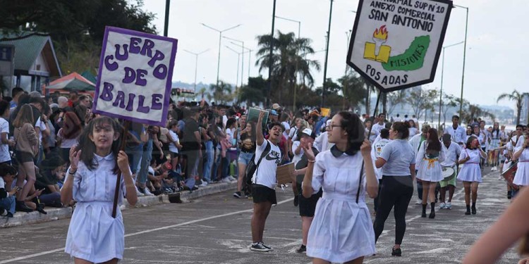 Galería: los estudiantes pusieron toda la alegría y el ritmo en la costanera