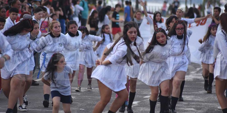 Galería: los estudiantes pusieron toda la alegría y el ritmo en la costanera