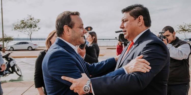 UNIÓN. Herrera Ahuad marcó que la firma del convenio es un hecho “histórico”.