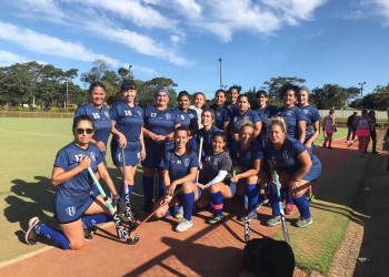 Mami’s Hockey: Empató, pero sigue arriba