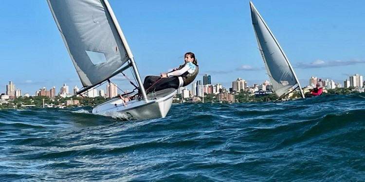 En Ilca 4 (ex - Laser 4.7), la ganadora fue la local Marina Ifrán, tras un destacado desempeño sobre el río Paraná.