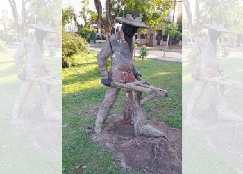 Piden restaurar el Monumento al Agricultor de avenida Sáenz Peña
