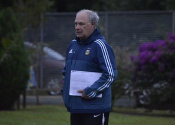 Dechat prepara su vuelta