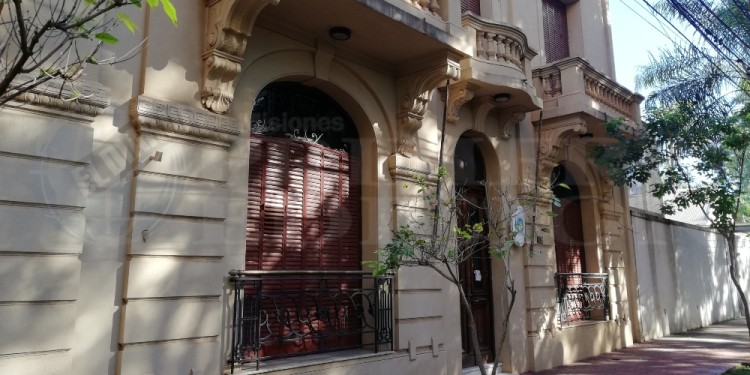 SALA DE AUDIENCIA. Desde mañana el tribunal de calle La Rioja será la sede de un debate abierto sólo a las partes por tratarse de un delito contra la integridad sexual.