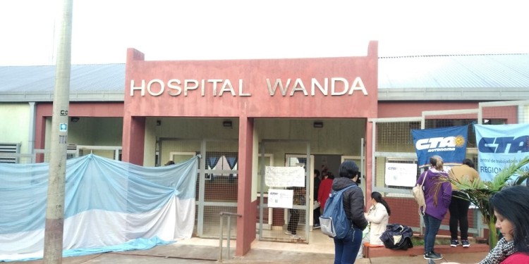 RECLAMO. Trabajadoras de limpieza denuncian pésimas condiciones laborales.