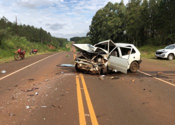Siniestro vial entre dos autos tuvo como saldo tres heridos