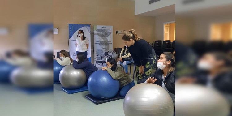 CUPOS. Indicaron que los talleres son por cupo ya que muchas veces las gestantes acuden con sus compañeros.