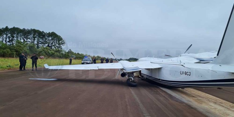 Aterrizaje forzoso en el Aeroclub Apóstoles