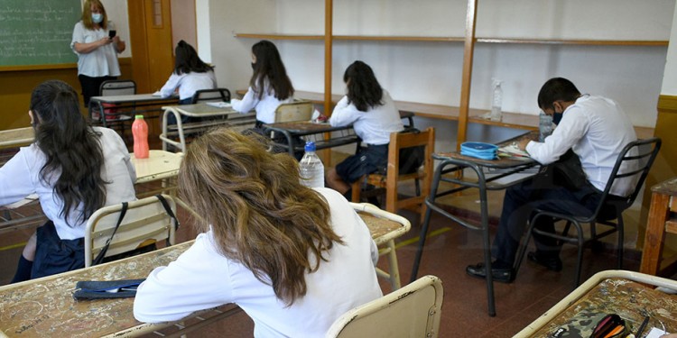 Cursos más críticos. En tercero y cuarto año hay mayores porcentajes de alumnos con libretas abiertas.