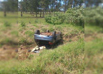 Despiste y vuelco sobre la ruta provincial 3