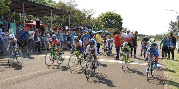 Ciclismo: la mega fiesta del pedal en Posadas