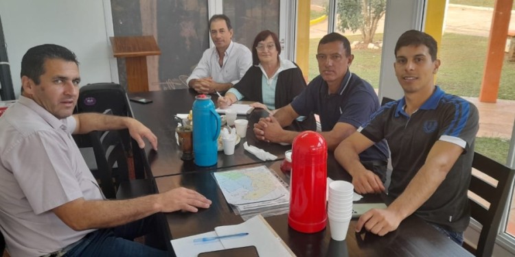 ILUSIONADOS. La Comisión Pro Municipio de Fracrán quiere que el interventor nombrado sea de la localidad.