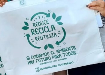 Eldorado intensifica la campaña de reducción de bolsas plásticas