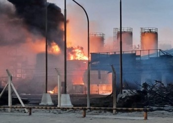 Explosión en una refinería de Neuquén deja tres operarios muertos