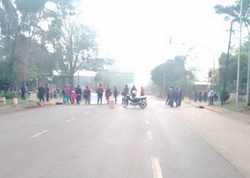 Por desalojos, nuevamente cortan el tránsito en avenidas Centenario y 115