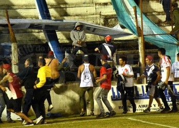 Clausuraron la cancha de Guaraní