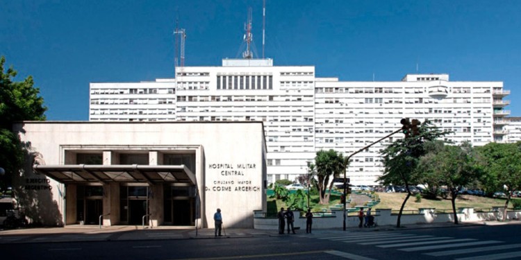 EXPECTATIVAS. Michael Verón recibirá un implante para fijar la columna. Con rehabilitación, esperan que recupere movilidad.