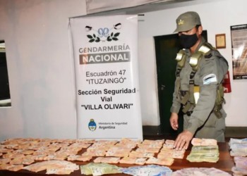 Detienen en Corrientes un camión procedente de Misiones que ocultaba casi 6 millones de pesos