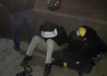 Iban en moto “cargados” con marihuana y cocaína