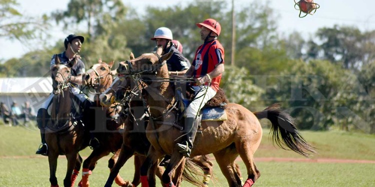 Fotos y video: la gran fiesta del pato en Posadas