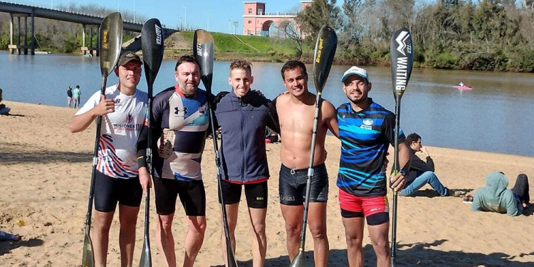 PODIO. Los Cardozo-Cardozo ganaron en K2, pero todos los misioneros hicieron buenas carreras en Entre Ríos.