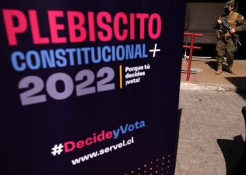 Los chilenos rechazaron ampliamente en un plebiscito la propuesta de nueva Constitución