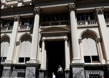 Señales de una fuerte crisis de reservas