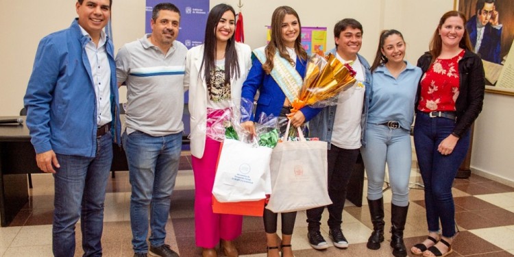 “Los jóvenes somos el futuro, por eso debemos estudiar y perseguir nuestros sueños”