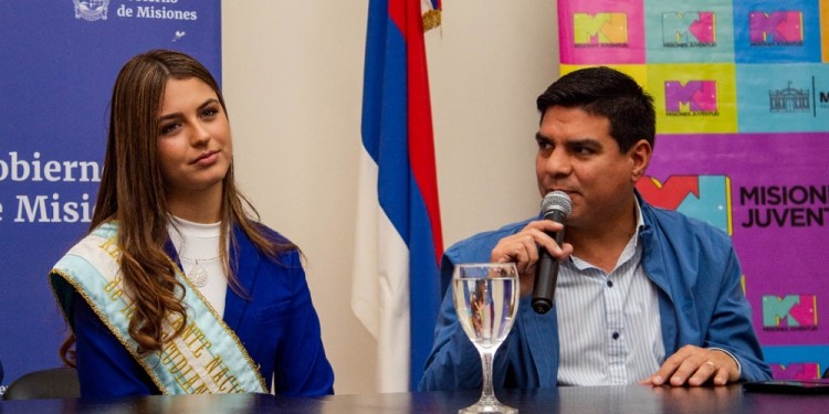 “Los jóvenes somos el futuro, por eso debemos estudiar y perseguir nuestros sueños”