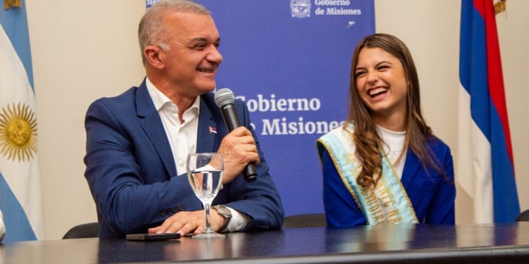 “Los jóvenes somos el futuro, por eso debemos estudiar y perseguir nuestros sueños”