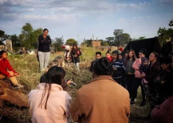 Ante la dificultad de sostener un alquiler, familias ocuparon un baldío en Posadas