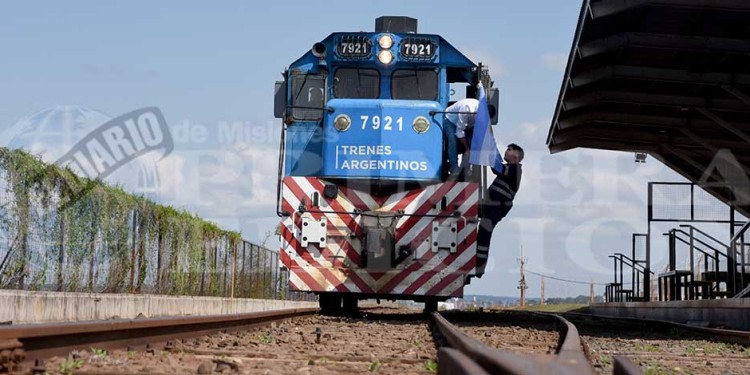 Después de 7 años, volvió a operar el tren de cargas entre Argentina y Paraguay