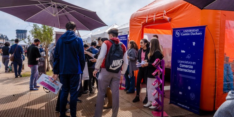 SIEMPRE PRESENTES. La UGD está presente en las actividades que permitan difundir su oferta académica.