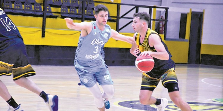 RETOQUES. OTC afina detalles de cara al debut del viernes en el Derna (Foto: gentileza Misiones Basket)