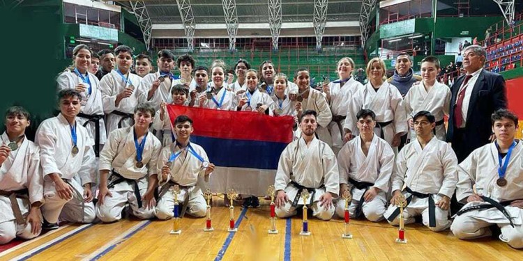 HAY EQUIPO. La delegación misionera dijo presente en el Nacional y se trajo importantes conquistas.