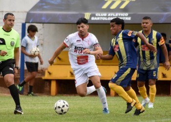 Mitre ganó el clásico y se metió en semis