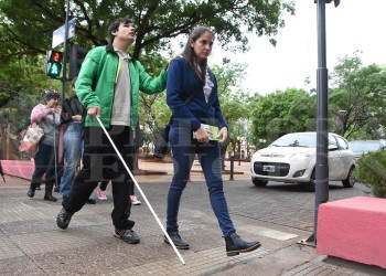 Advierten mayor interés social en mejorar  accesibilidad para discapacitados visuales