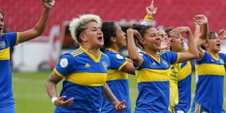 PURO FESTEJO. Boca celebra después de la victoria ante Corinthians.